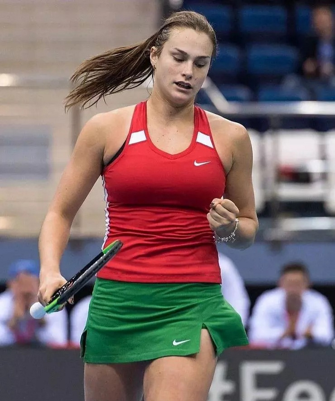 罗马诺：皇马正密切关注尼科-帕斯，他们拥有50%的分成条款