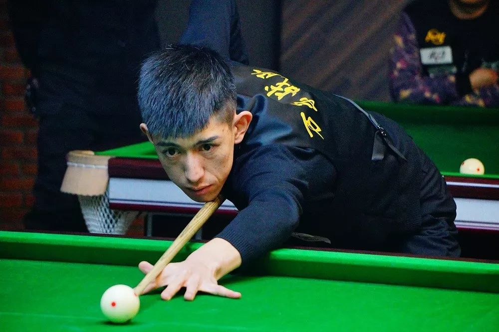 莱万多夫斯 莱万多夫斯