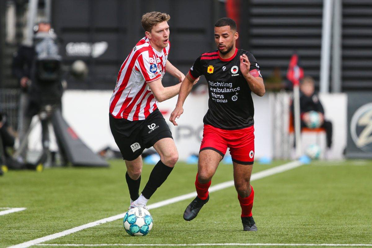 并非仅仅依 并非仅仅依