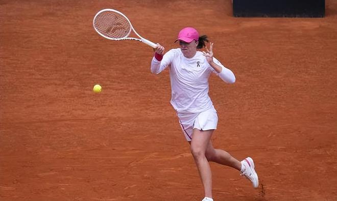 体育CBA：辽宁广厦再会师 精彩对决一触即发