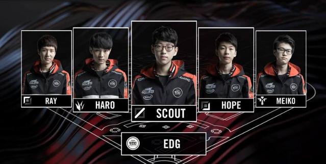 每体：巴萨有意左后卫索萨，想用桑托斯欠的290万欧锁定交易