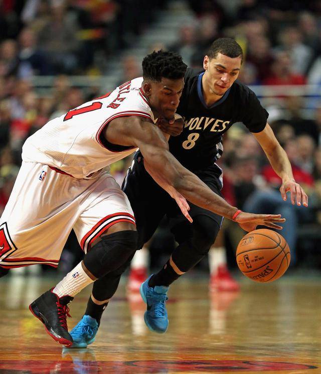 对他来说 对他来说